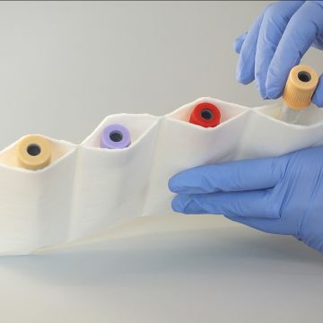 Absorbent 6 bay pouch capable of absorbing liquid from up to 6 blood tubes used in sample transport when packaging to UN3373 regulations pack of 100
