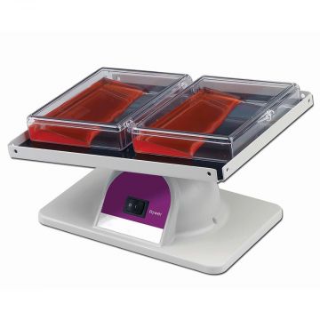 Shaker Mini 3-D with 20x16.5cm platform and 5 degree tilt angle with 3 dimensional motion for blotting and gel staining Includes 2 blot boxes