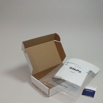 Sample transport system for mailing of category B biological samples by air (IATA) to UN3373 P650 packaging instruction Box Measures 194 x 125 x 43mm